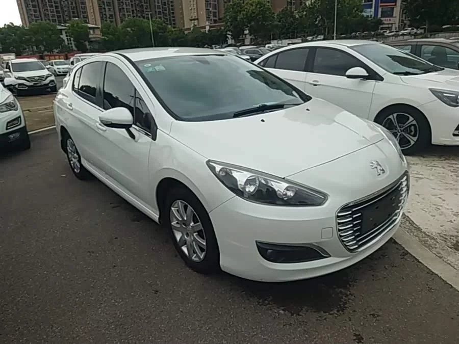Peugeot 308