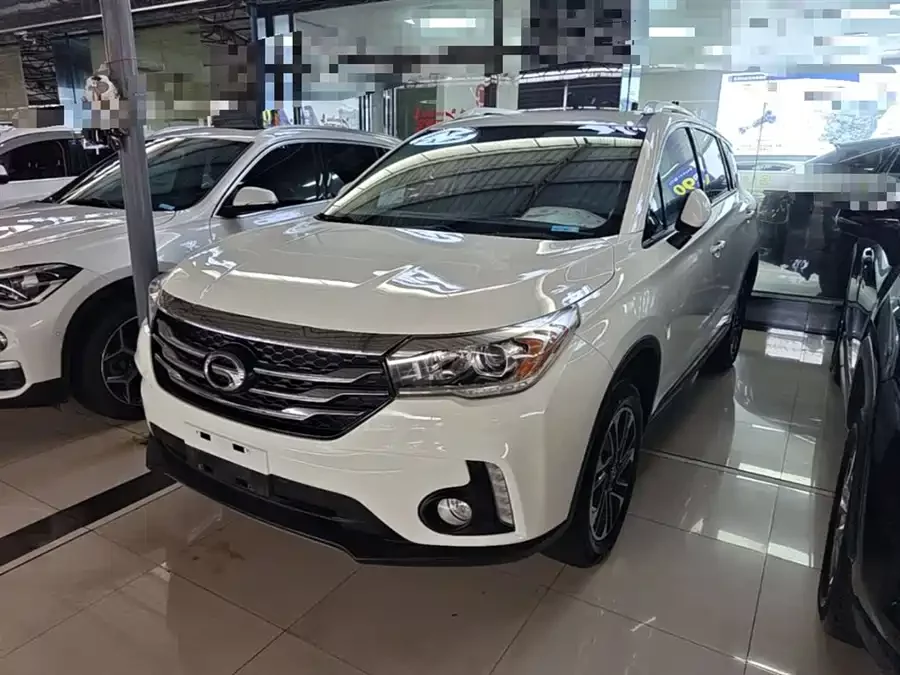 GAC Trumpchi GS4