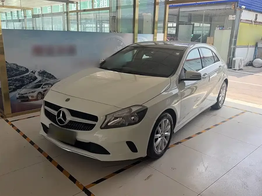 Mercedes-Benz Grade A