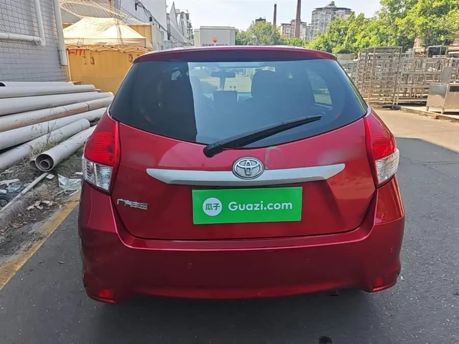 Toyota YARiS L