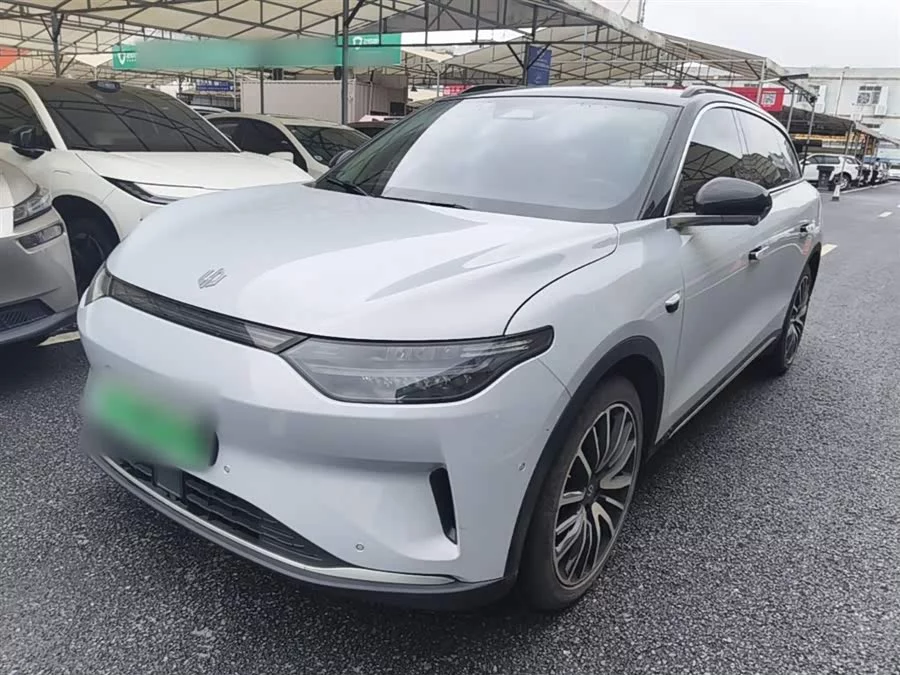 Leapmotor C11