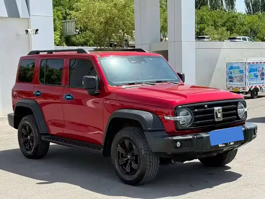 TANK 300