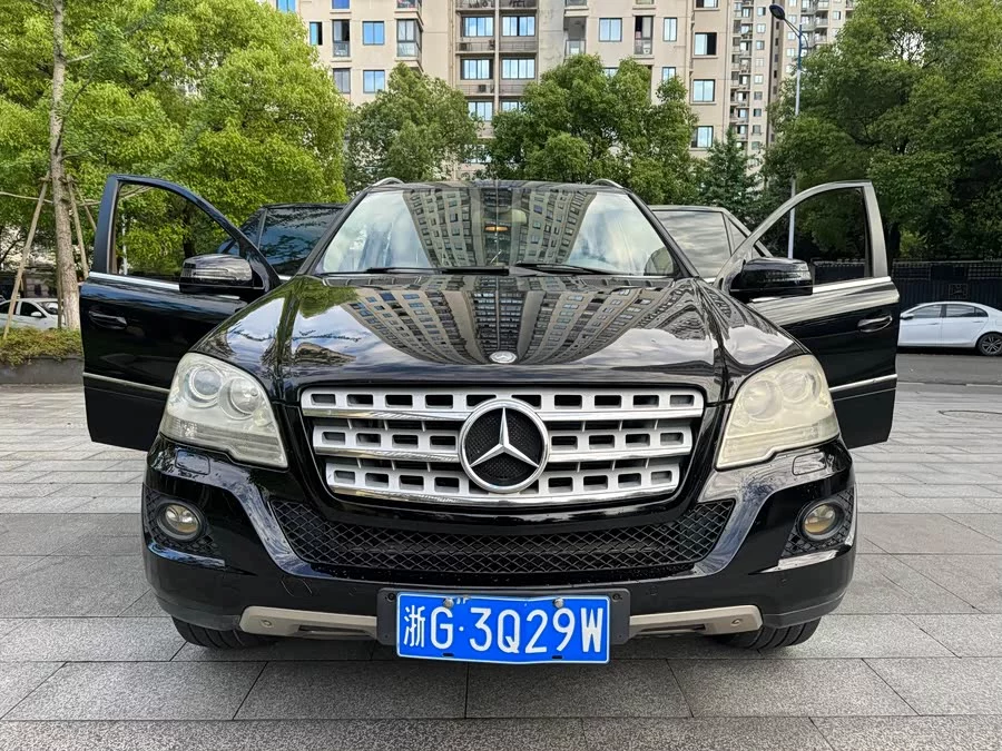Mercedes Benz M-Class
