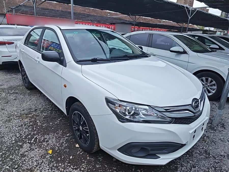 BYD F3