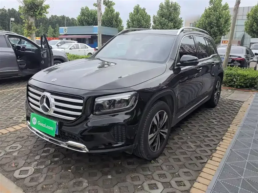 Mercedes Benz GLB