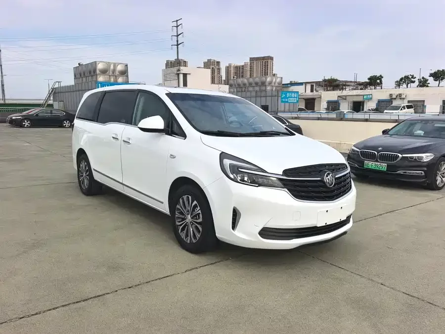 Buick GL8