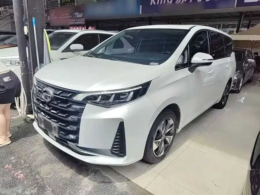 GAC Trumpchi M6