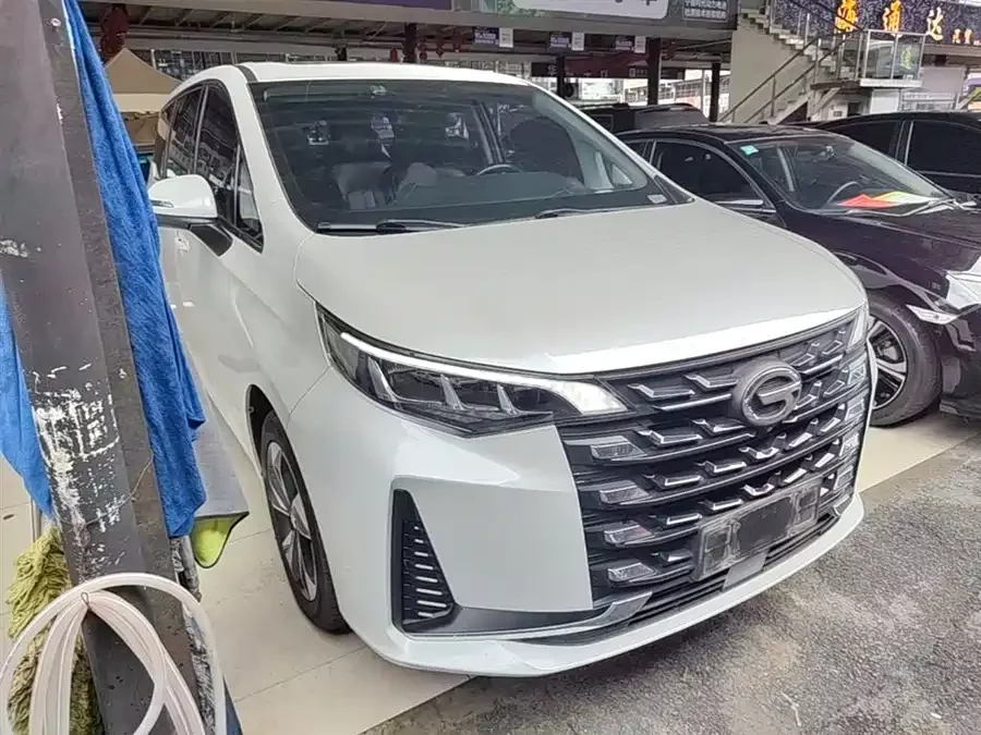 GAC Trumpchi M6