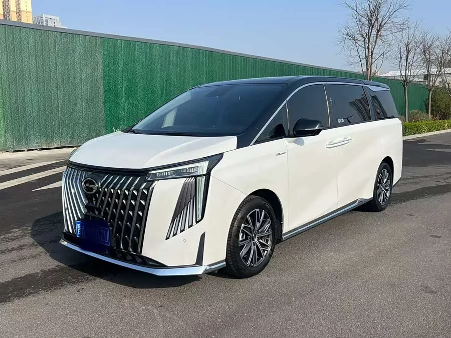 GAC Trumpchi M8
