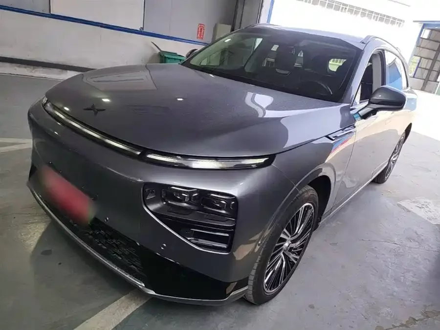 Xpeng G9