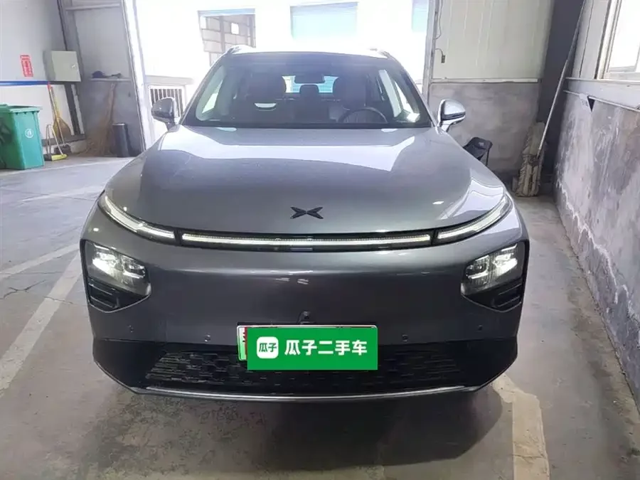 Xpeng G9