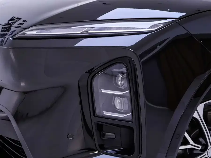 NIO ES6