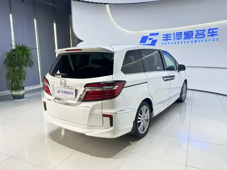 Honda Elysion