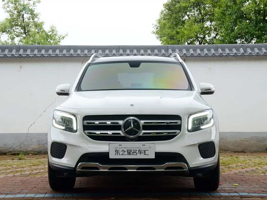 Mercedes Benz GLB