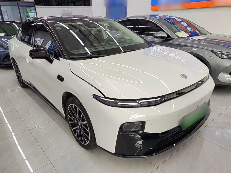 Leapmotor B01