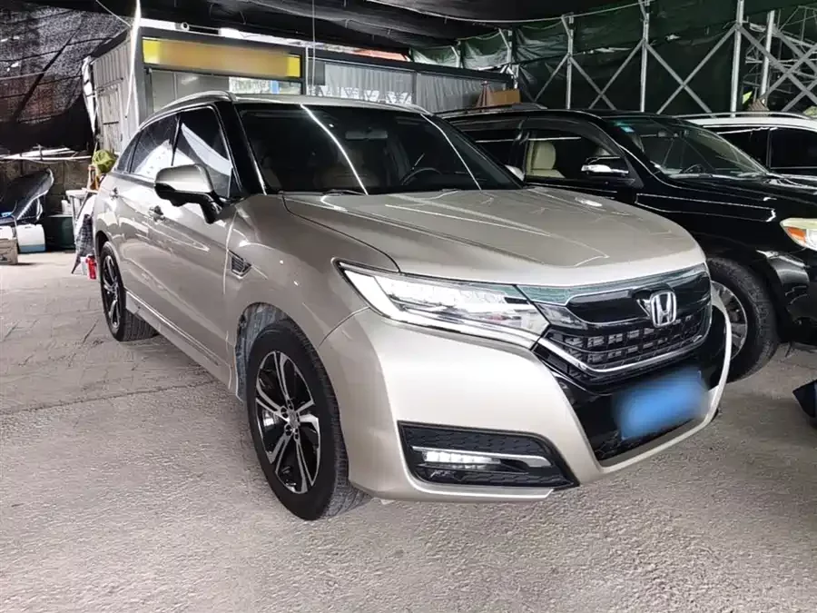 Honda UR-V