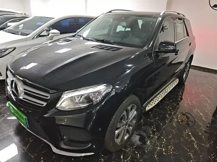 Mercedes Benz GLE (Imported)