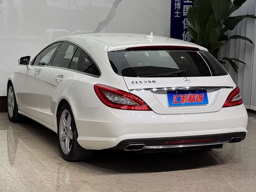 Mercedes Benz CLS