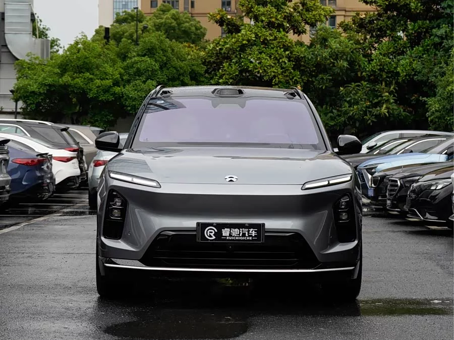 NIO ES6