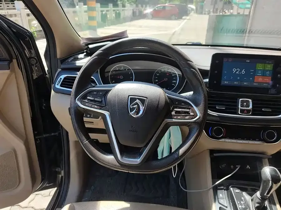 Baojun 730