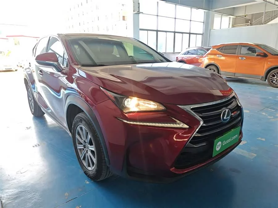 Lexus NX