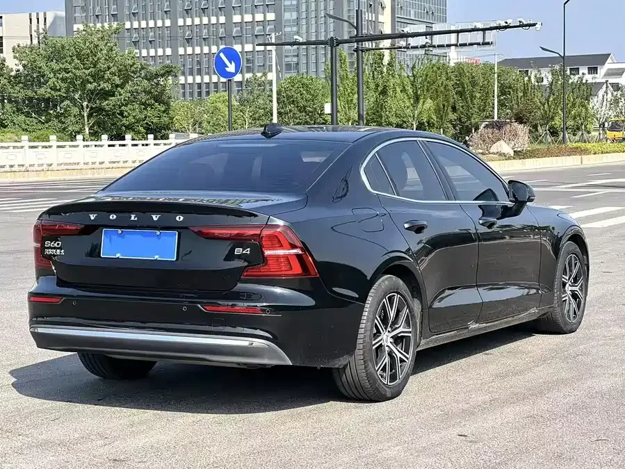 Volvo S60