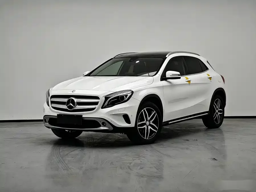 Mercedes Benz GLA