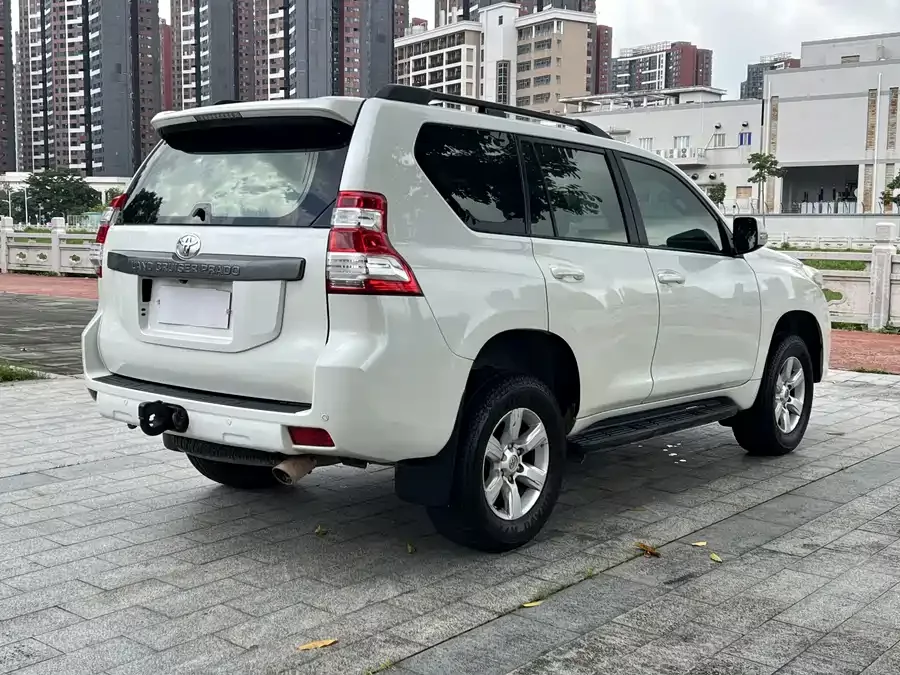 Toyota Prado