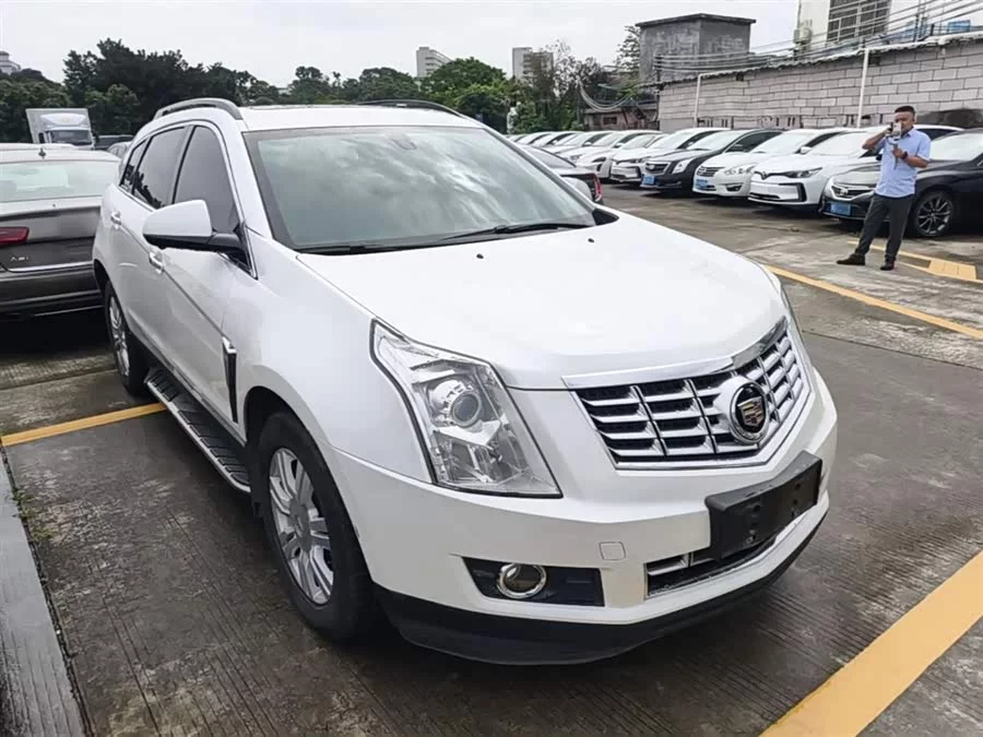 Cadillac SRX