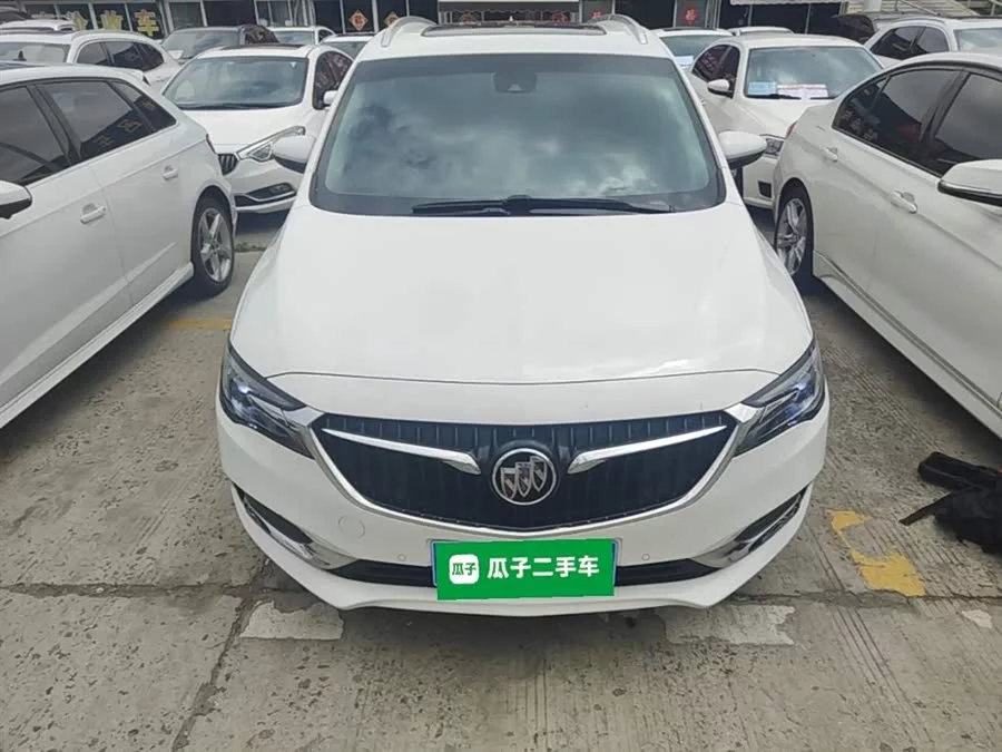 Buick GL6