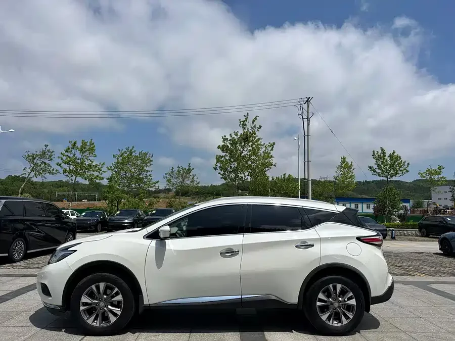 Nissan Loulan