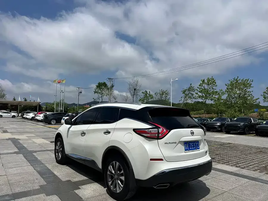 Nissan Loulan