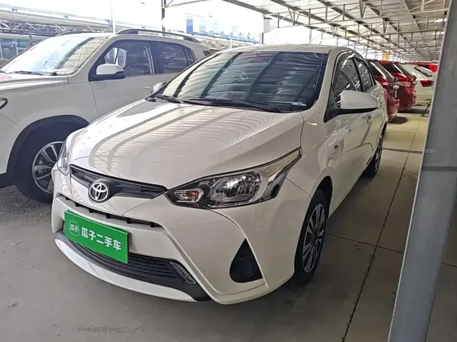 Toyota YARiS L Enjoy
