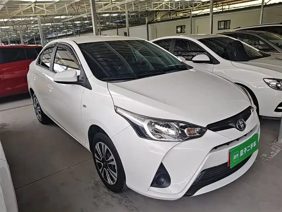 Toyota YARiS L Enjoy