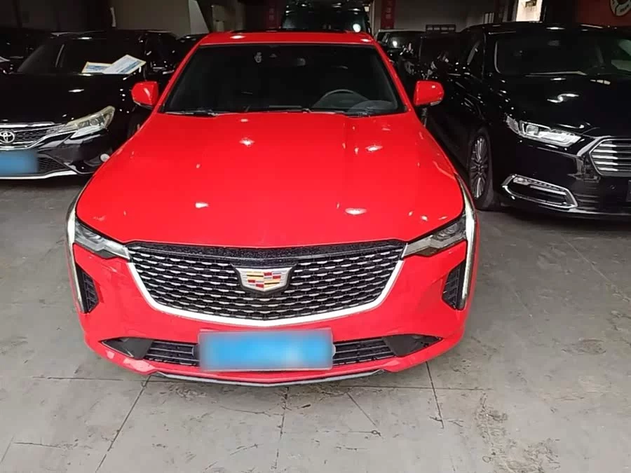 Cadillac CT4
