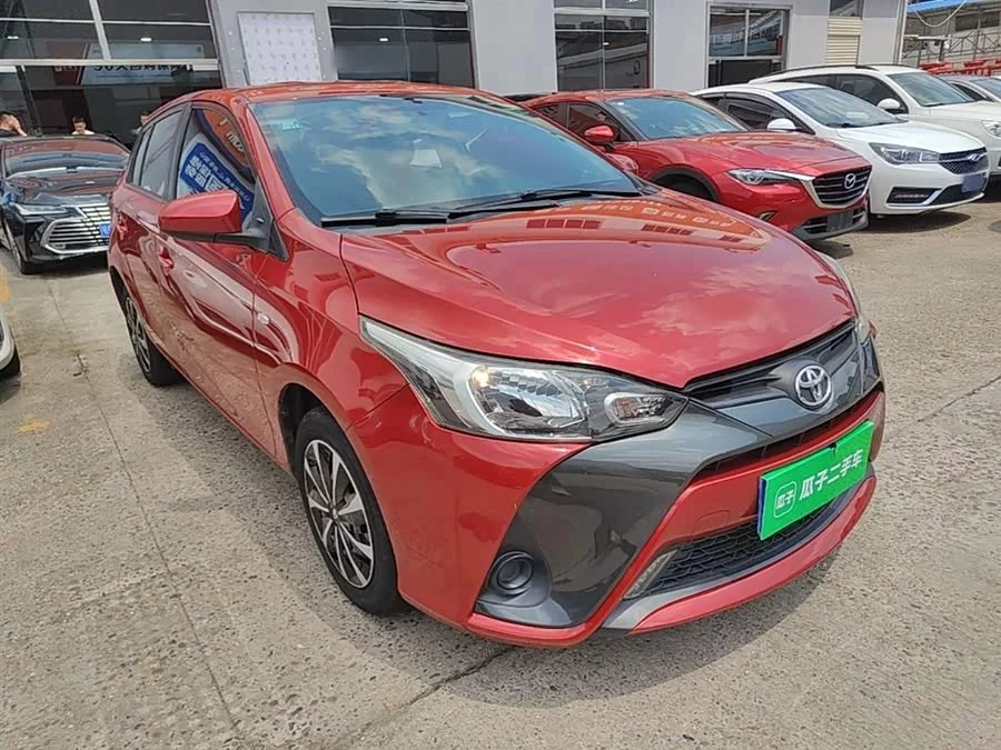 Toyota YARiS L