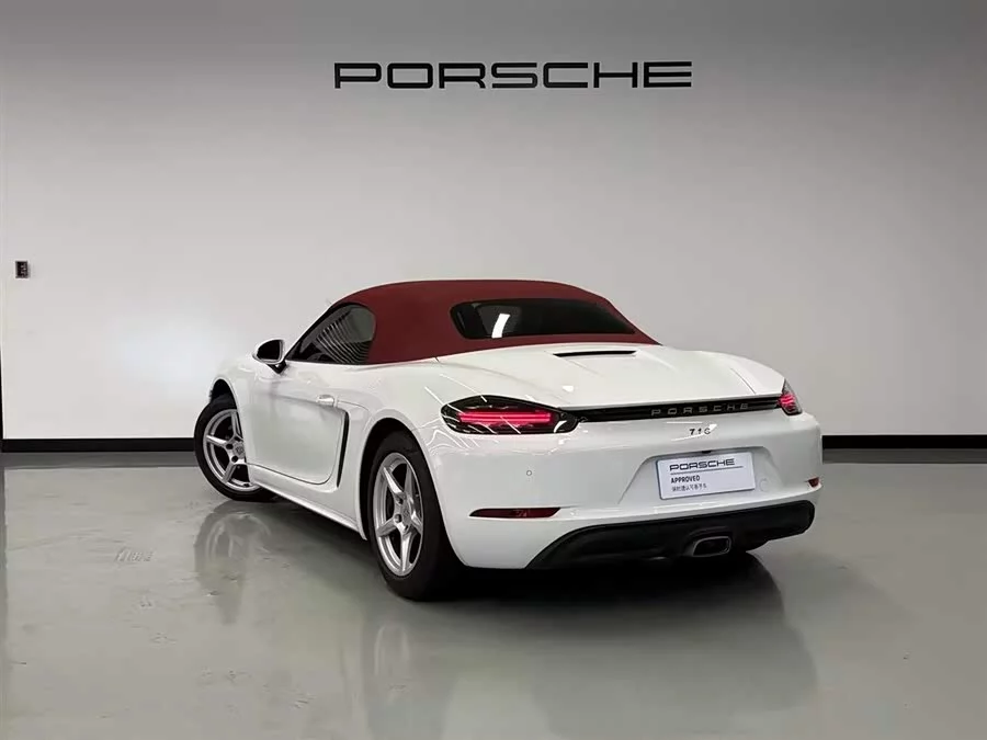 Porsche 718