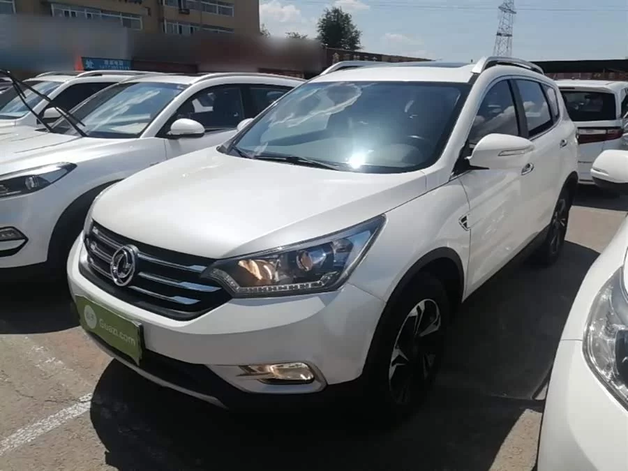 Dongfeng AX7