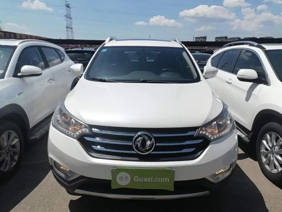 Dongfeng AX7
