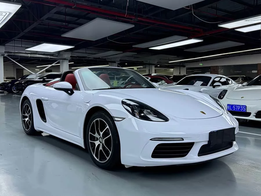 Porsche 718