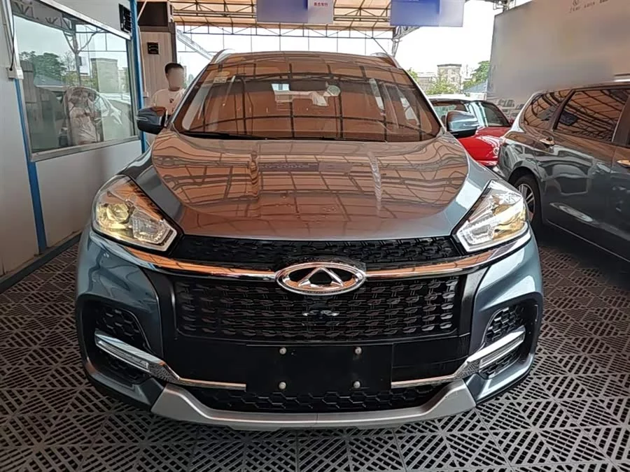 Chery Tiggo 8