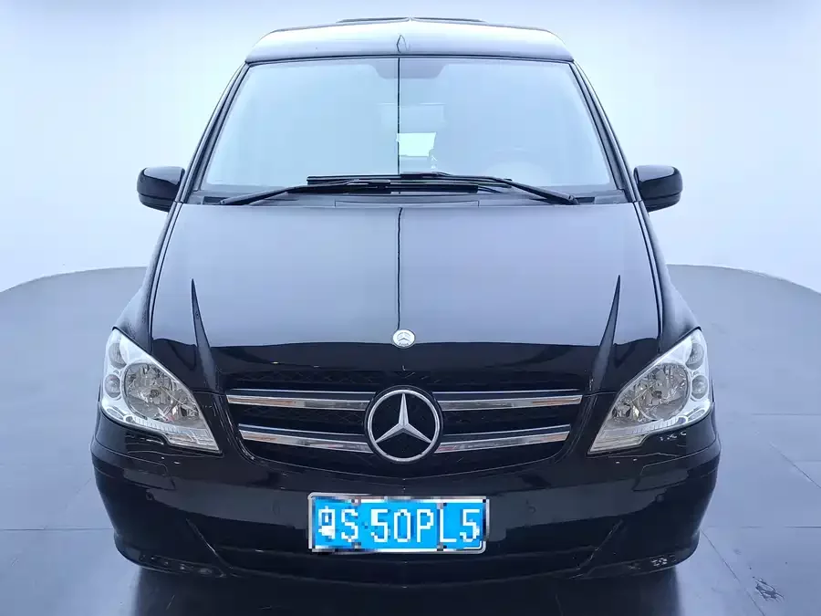 Mercedes Benz Vito
