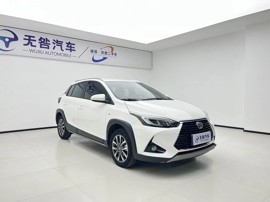 Toyota YARiS L