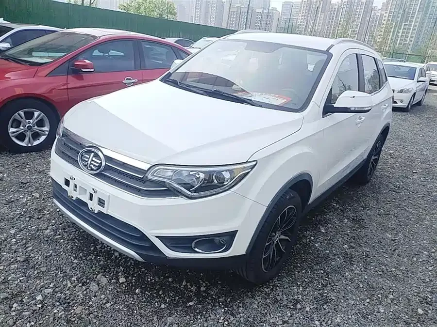 FAW Senya R7
