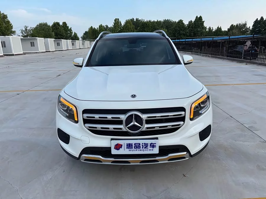 Mercedes Benz GLB
