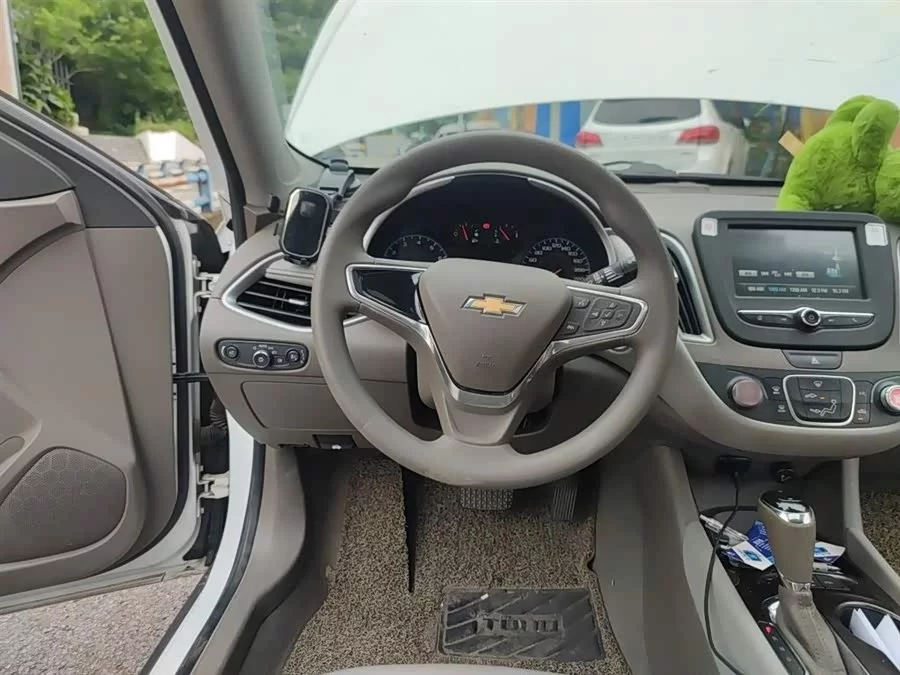 Chevrolet Malibu XL