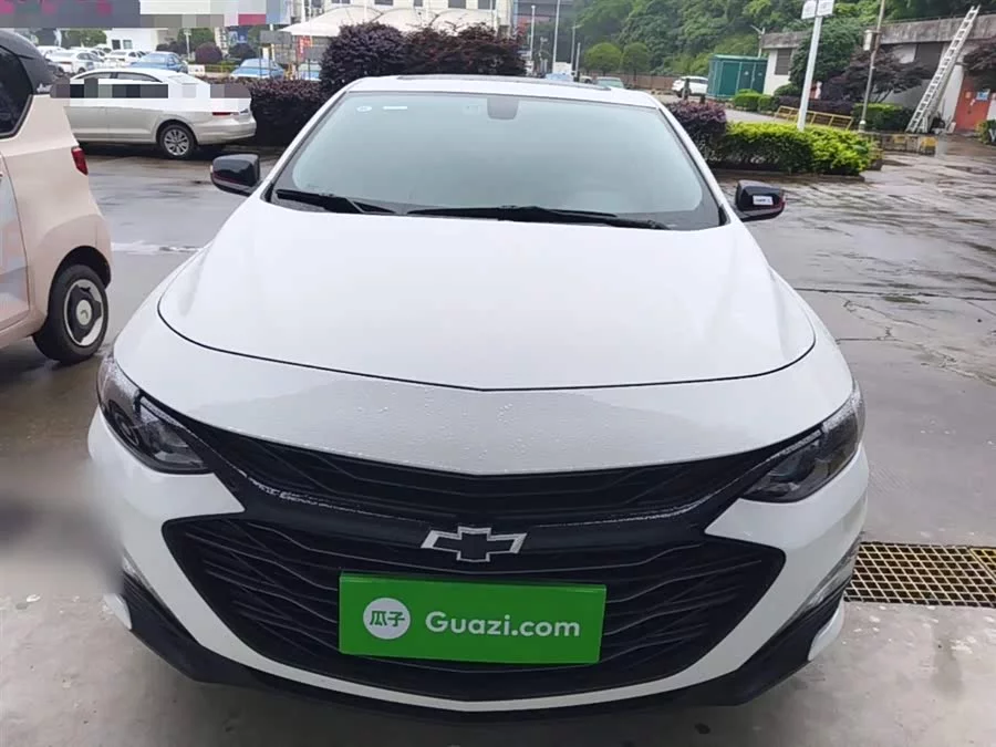 Chevrolet Malibu XL