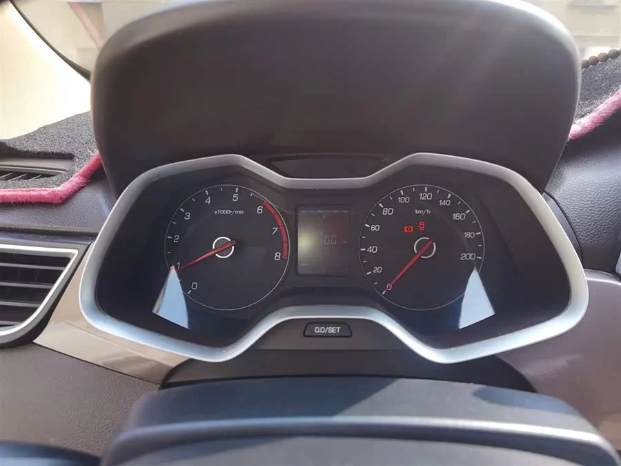 Baojun 310W