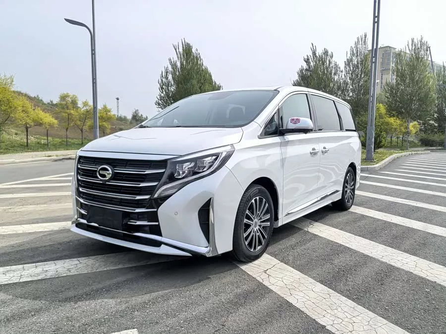 GAC Trumpchi M8