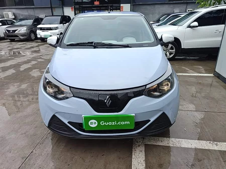 Jiangling Easy EV2